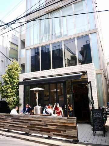CAFE&DINER WOW (ワウ)
