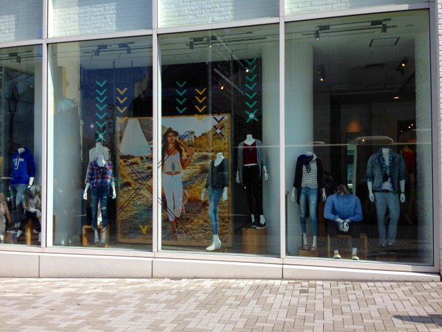 アメリカンイーグル アウトフィッターズ 表参道店 American Eagle Outfitters Harao Tokyo