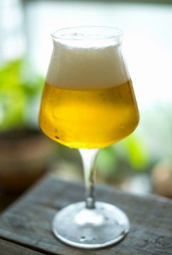 出典：ACワークス株式会社　https://www.photo-ac.com/