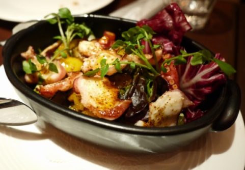 カジュアルフレンチ