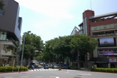 神宮前交差点