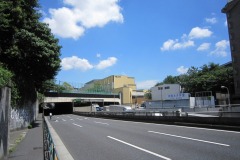青山トンネル