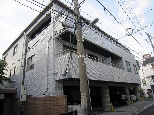 アルカディア表参道の建物情報 明治神宮前 東京都渋谷区神宮前五丁目12 4