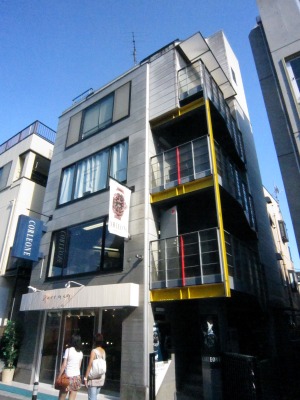 肥田野ビルの建物情報明治神宮前(東京都渋谷区神宮前五丁目252)