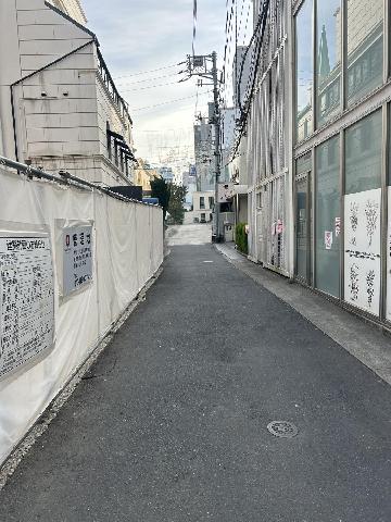敷地東南側側道