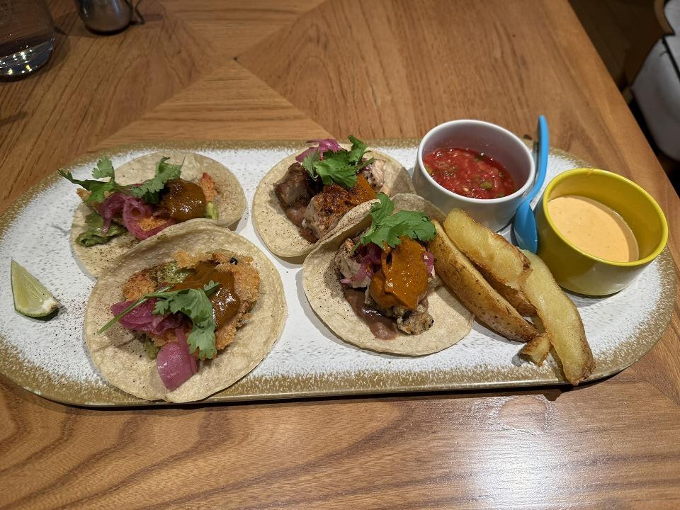 WEEKLY TACOS CARNE & MARISCOS WEEKLY TACOS CARNE & MARISCOS