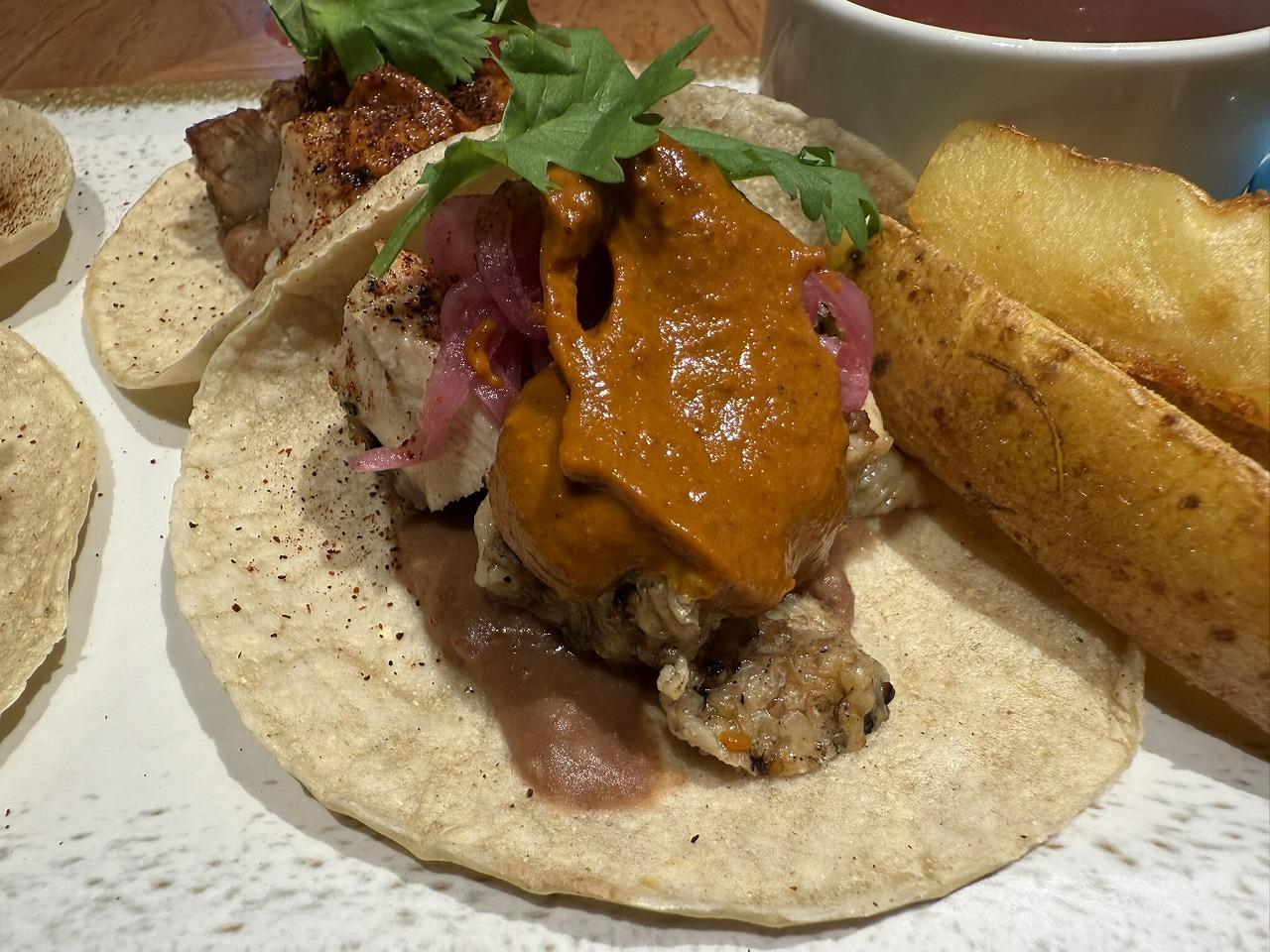 WEEKLY TACOS CARNE & MARISCOS WEEKLY TACOS CARNE & MARISCOS