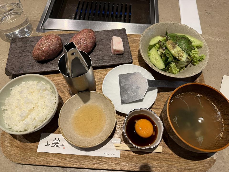 やきにく屋の黒毛和牛ハンバーグ御膳 やきにく屋の黒毛和牛ハンバーグ御膳