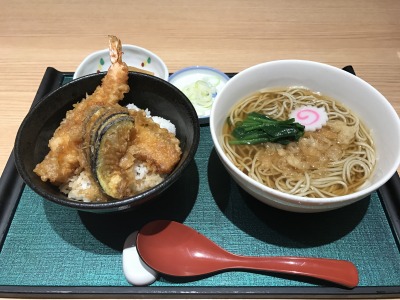 天丼+たぬきそば+小鉢 天丼+たぬきそば+小鉢