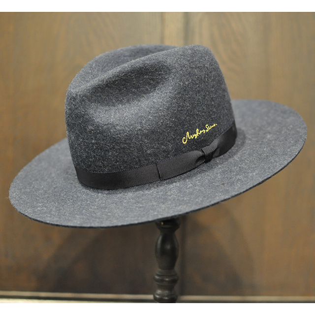 SNUFKIN HAT 出典：THE FAT HATTER　https://thefathattershop.com/products/detail/149