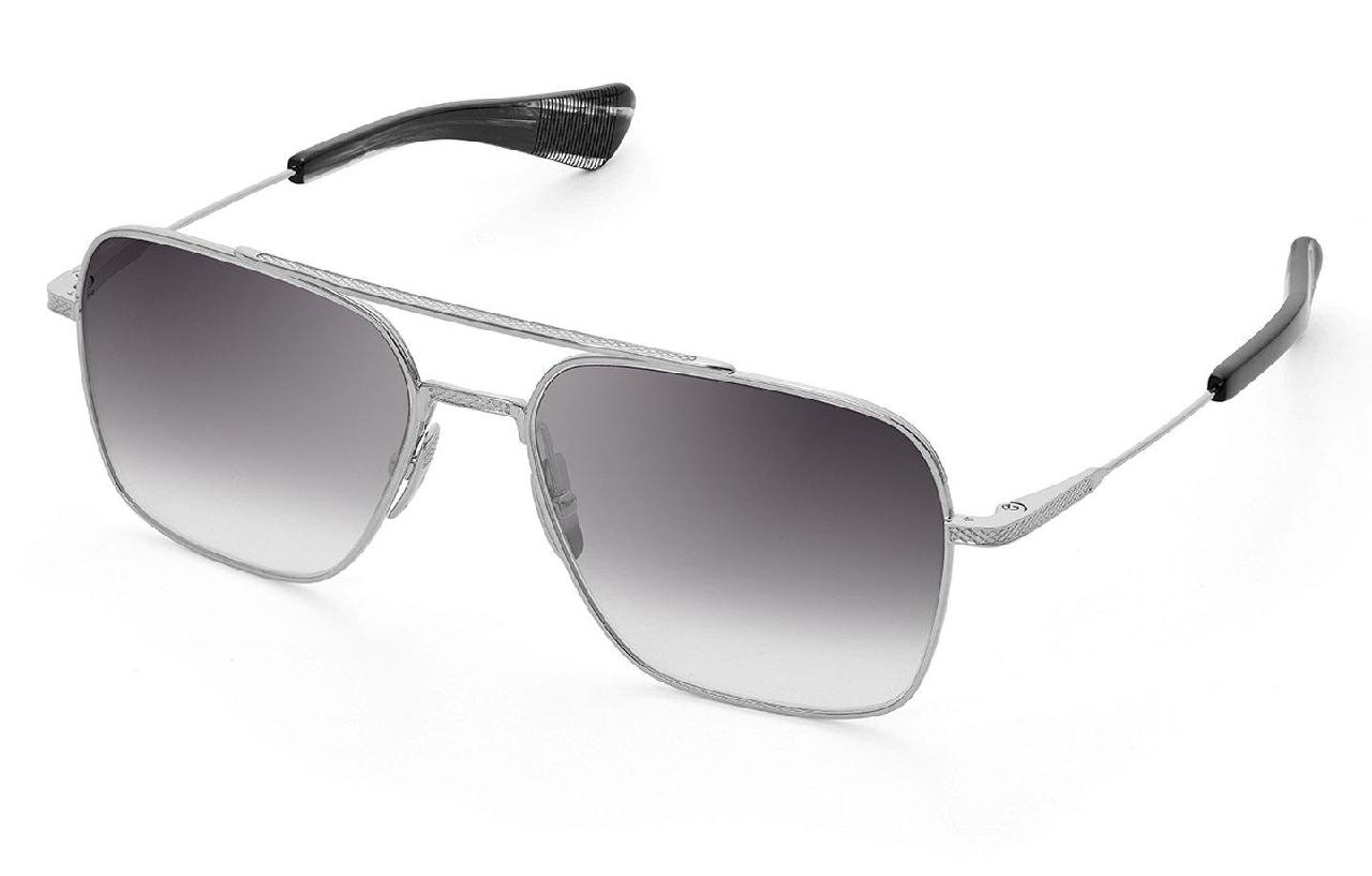 フライトセブン 出典：https://dita.com/collections/best-selling-sunglasses/products/flight-seven?variant=40667371929763