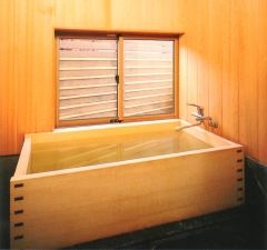 浴槽 出典：http://www.kiso-artech.co.jp/products/bathroom.html