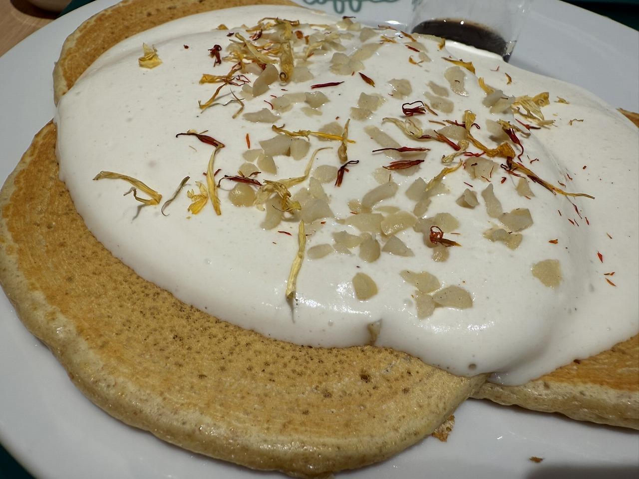 マカデミアナッツクリームパンケーキ マカデミアナッツクリームパンケーキ