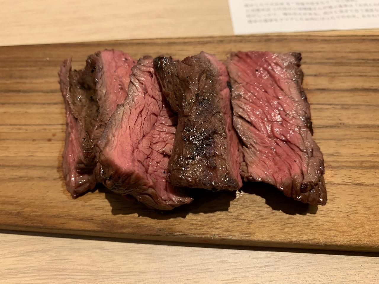 ハラミステーキとチーズハンバーグ2個 ハラミステーキとチーズハンバーグ2個