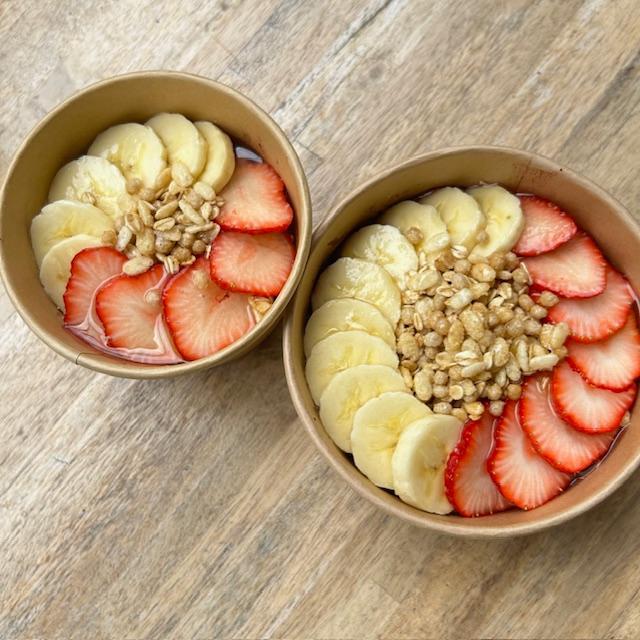 アサイーボウル（Acai Bowl) アサイーボウル（Acai Bowl)