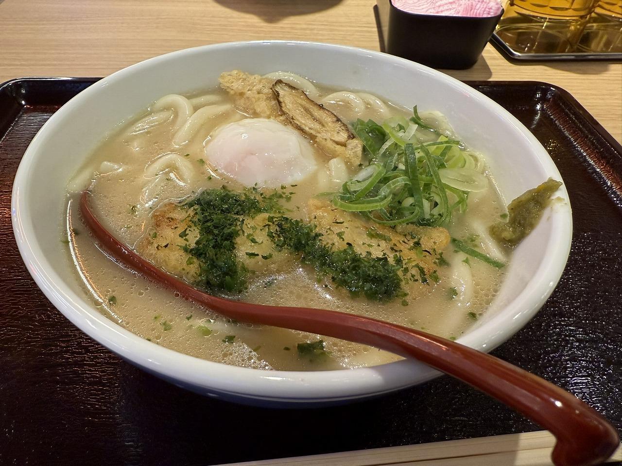 博多鶏ダシうどん 博多鶏ダシうどん