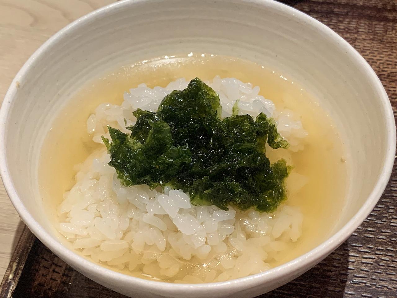 特選とんかつランチ  土鍋で炊いた滋賀県のミルキークイーンは絶品です！