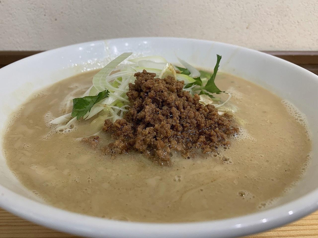 担々麺（白） 担々麺（白）