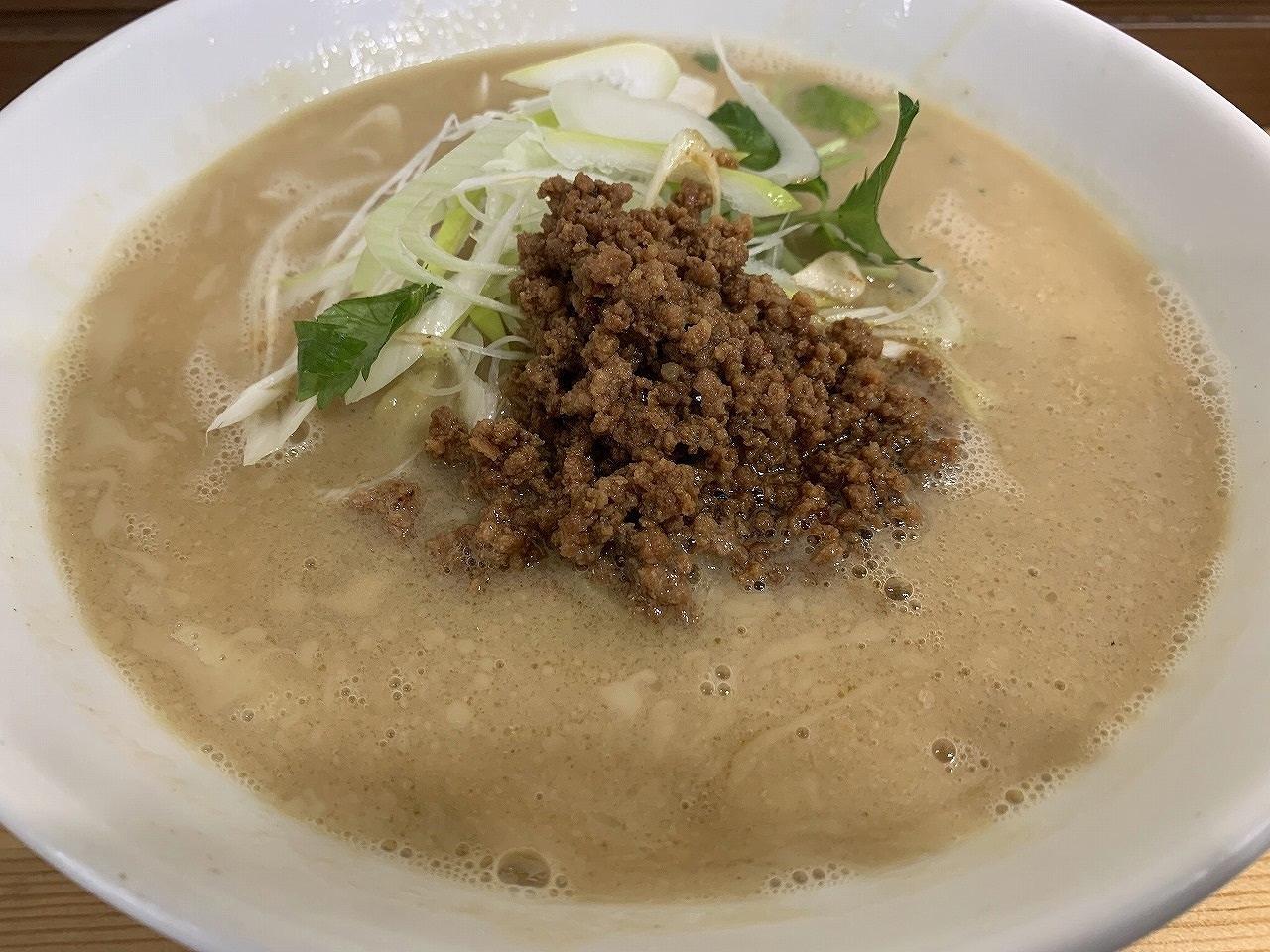 担々麺（白） 担々麺（白）