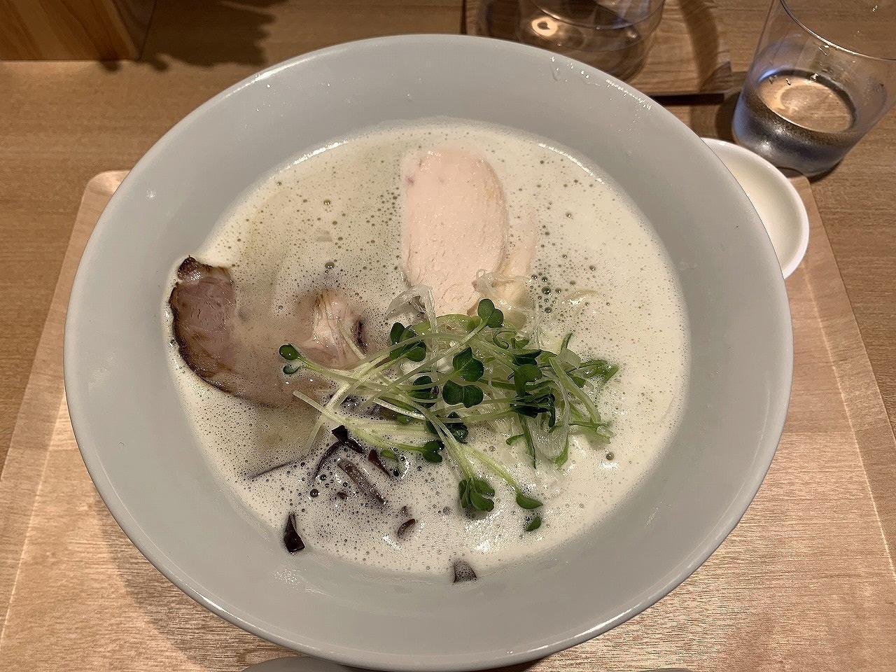 鶏白湯らーめん 鶏白湯らーめん