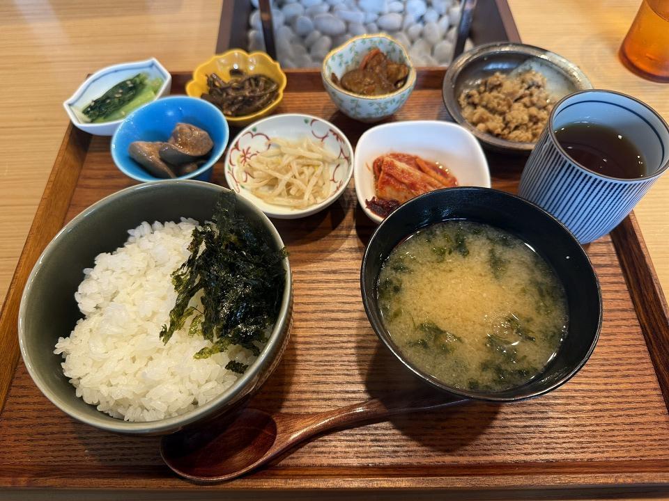 鶏そぼろビビンバ定食 鶏そぼろビビンバ定食