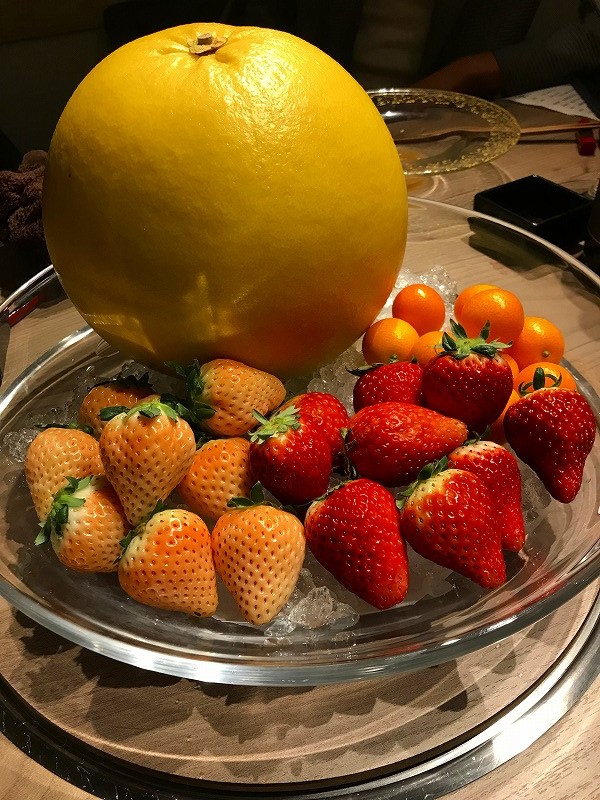 椿 甘味 季節のフルーツ