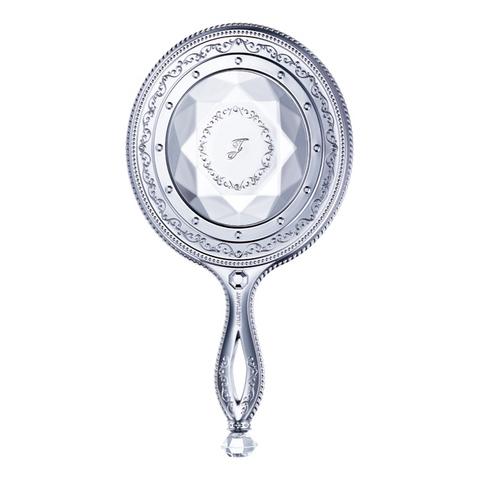 出典：https://www.jillstuart-floranotisjillstuart.com/site/jillstuart/g/gSTAZ/