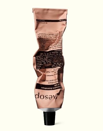 出典：https://www.aesop.com/jp/p/body-hand/hand-and-body-gifts/resurrection-aromatique-hand-balm/