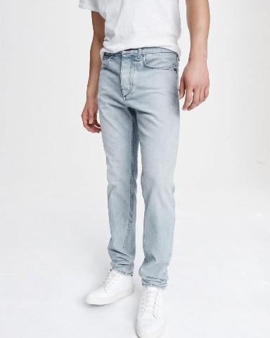 出典:https://www.rag-bone.com/mens/new-arrivals/fit-1-in-rialto-MED20S1224K8RI.html?cgid=mens-new-arrivals&categoryfrom=men#start=11