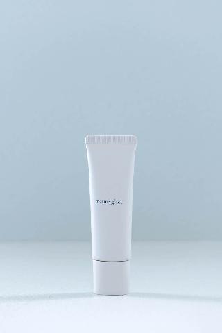 出典：https://beautylibrary.jp/collections/uv/products/ng_moistbbcream