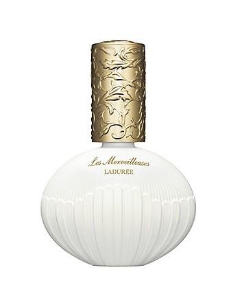 出典:https://www.lm-laduree.com/