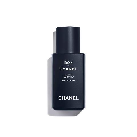 出典:https://mobile.chanel.com/ja_JP/fragrance-beauty/makeup/p/boy-de-chanel/boy-de-chanel-foundation/boy-de-chanel-foundation-subtle-and-longwearing-complexion-enhancer-p195110.html#skuid-0195140