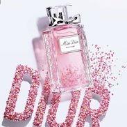 出典：https://www.dior.com/ja_jp/フレグランス/ウィメンズ/ミス-ディオール-ローズ%EF%BC%86ローズ