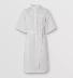 出典：https://jp.burberry.com/short-sleeve-logo-graphic-cotton-smock-dress-p80415981