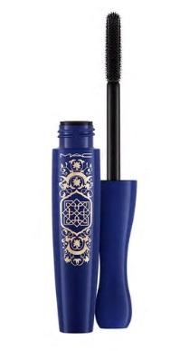 出典:https://www.maccosmetics.jp/product/13839/75858/makeup/in-extreme-dimension-3d-black-lash