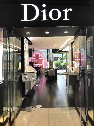 ディオール Dior パフューム ビューティ ブティック 表参道ヒルズ店 原宿 表参道 青山 はらお