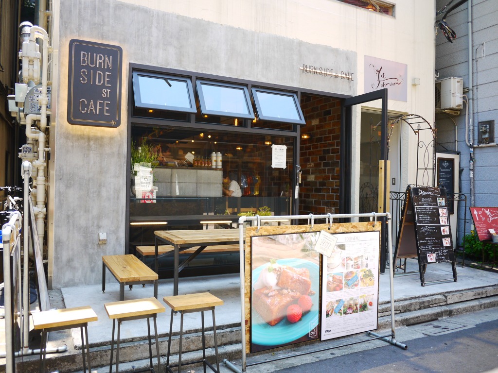 B Portland Cafe ビー ポートランド カフェ 旧店名 バーンサイドストリートカフェ 原宿 表参道 青山 はらお